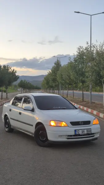 opel astra emsali 2002 model