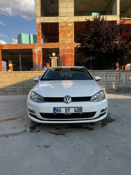 Otomatik düşük Km araçlarla takas olur