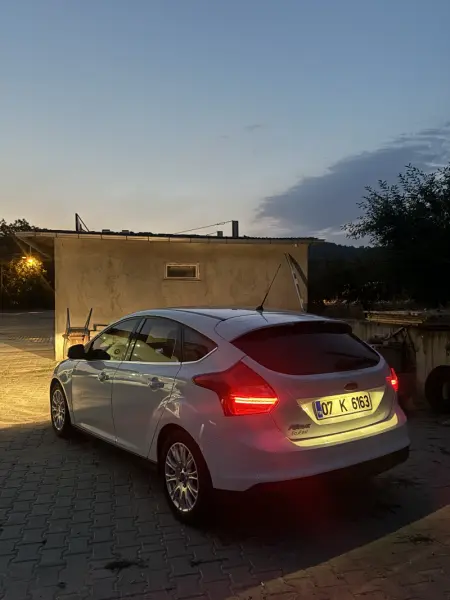 FORD FOCUS 1.6 TDCİ TİTANİUM