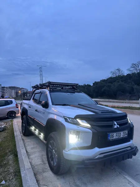4x4 mıtsubıshı l200 2021