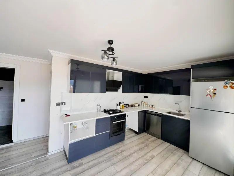 SEFERİHİSAR ÜRKMEZDE DENİZE 7DK MÜSTAKİL EV